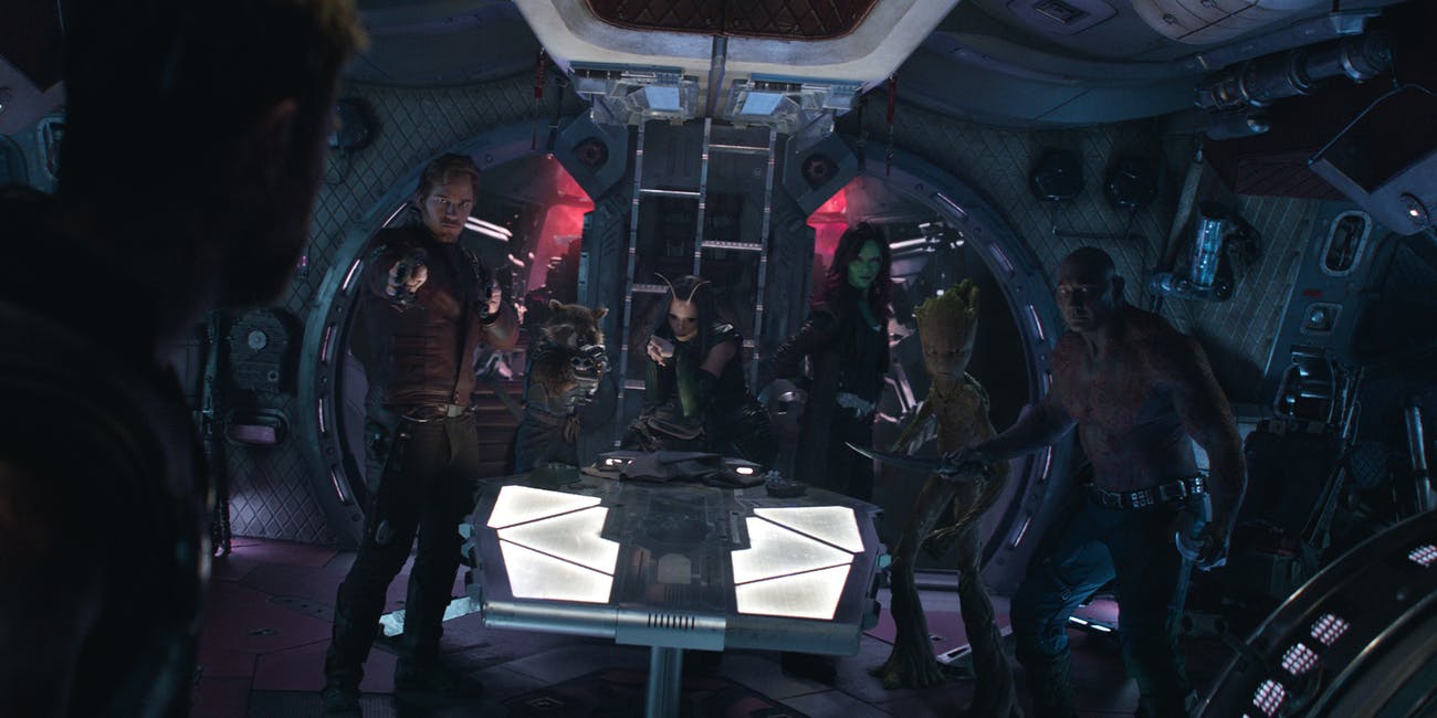 Guardiões da Galáxia Vol. 3 | Dave Bautista apoia Thor como membro da equipe!