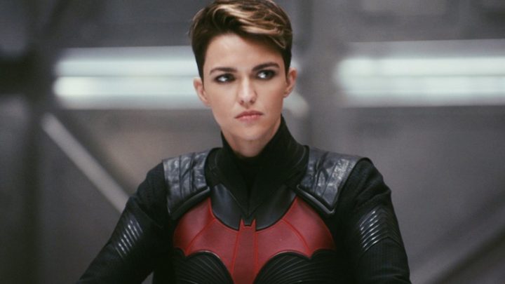 Ruby Rose diz que voltaria a interpretar a Batwoman na série da CW